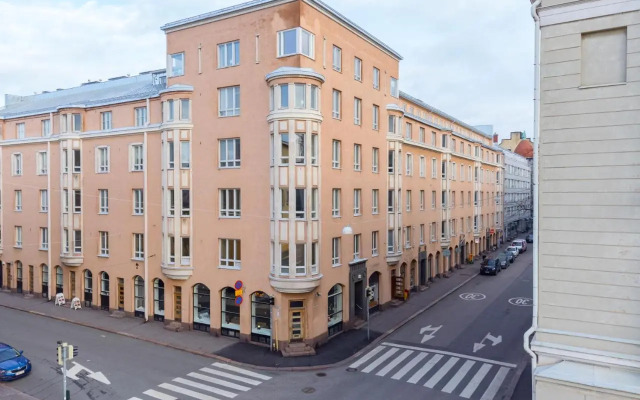 Luxury Design Apartment