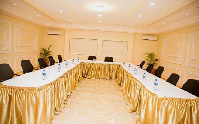 Consort Luxury Suites