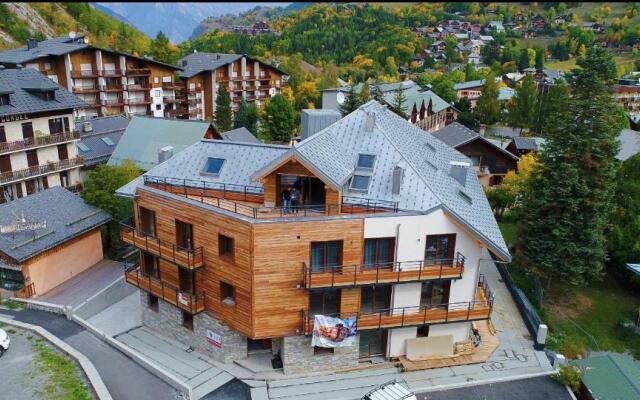 Chalet Epinette Appt 204, classé 4 étoiles