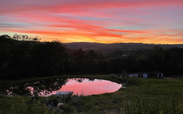 Stags View,Unique eco cabin, Dartmoor views