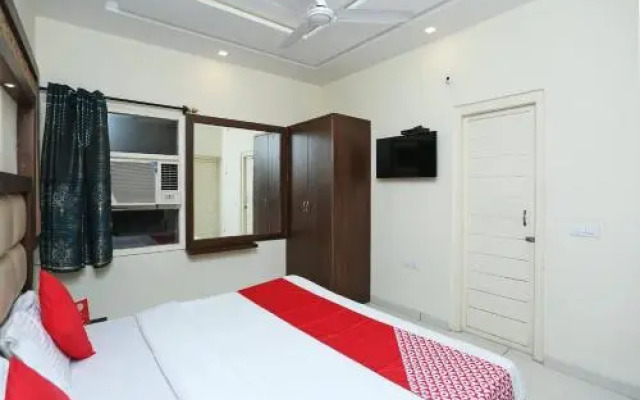 Green hotels and restaurant