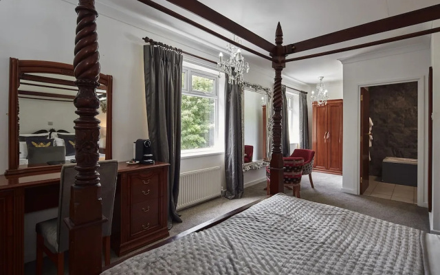 Pyewipe Lodge Hotel