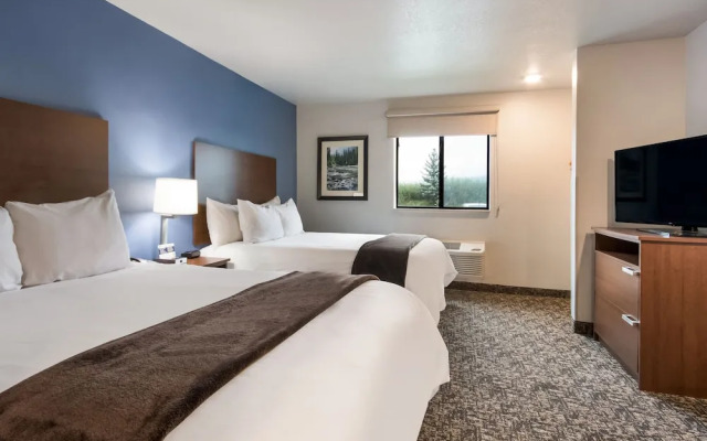 My Place Hotel - Hurricane Zion National Park, UT