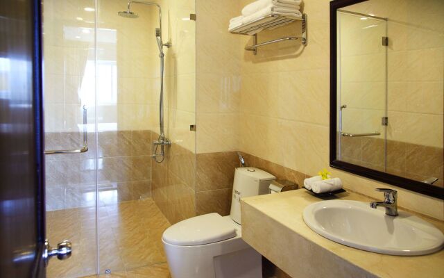 Legacy Riverside Danang Hotel