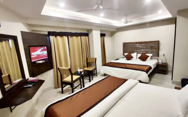 New Hotel Suhail