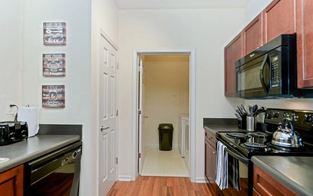 Apartment near Suntrust Park