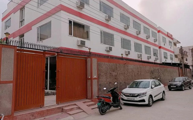 Staygo Hotel Near Shantikunj Bhupatwala