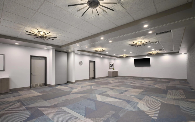 Best Western Premier Hotel at Fisher's Landing
