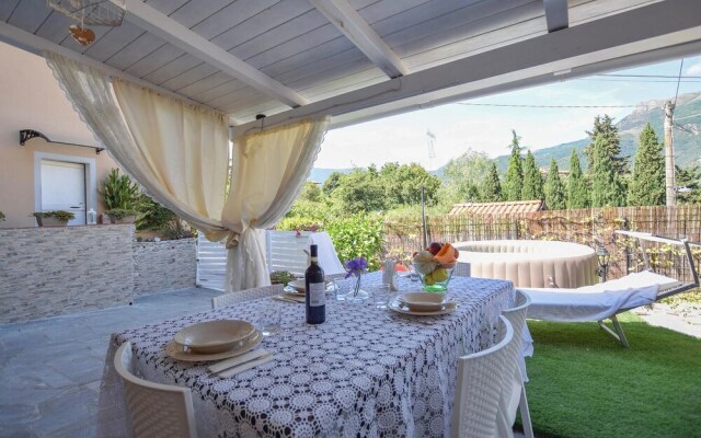 Awesome Home in Loc. Pontemazzori With Jacuzzi, Wifi and 2 Bedrooms