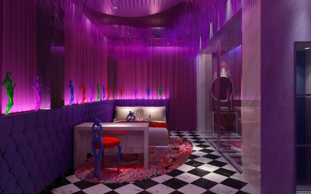Swan of Love Shenzhen Luohu Hotel