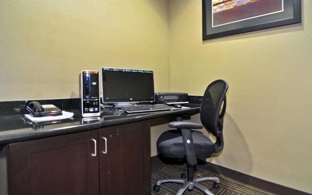 Best Western Giddings Inn & Suites