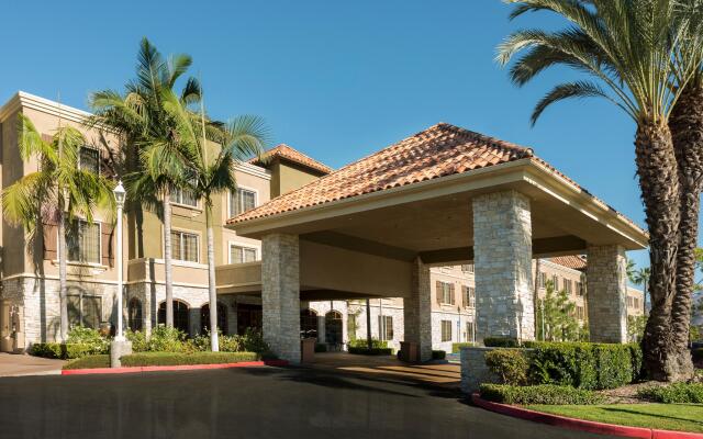 Ayres Suites Mission Viejo – Lake Forest