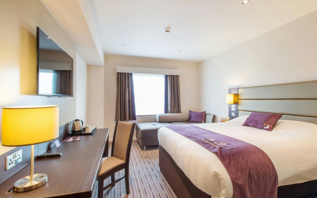 Premier Inn Yeovil Town Centre