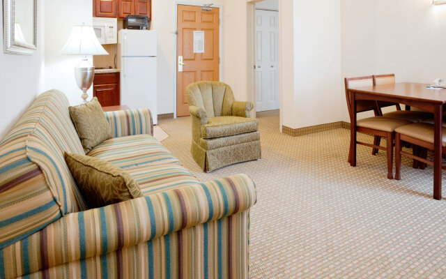 Staybridge Suites Durham/Chapel Hill by IHG