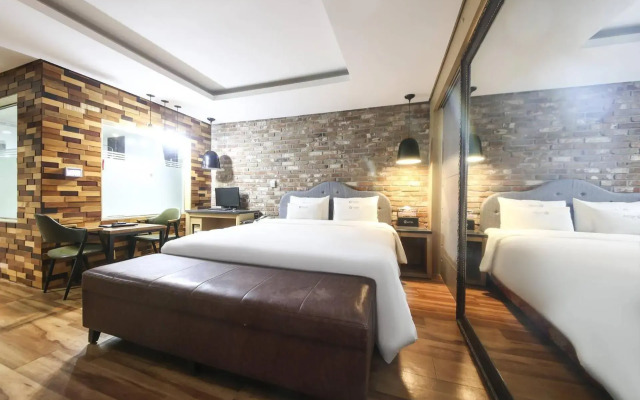 Busan Songdo Q Five Hotel