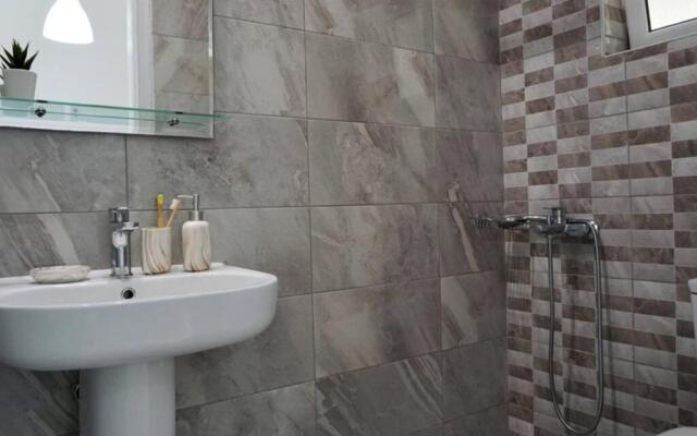 Relaxing Sea View Studio at Xenios Avlais