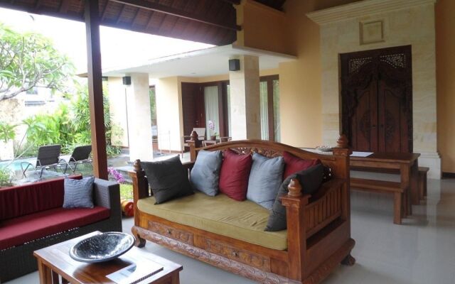 Villa Bluebird Sanur
