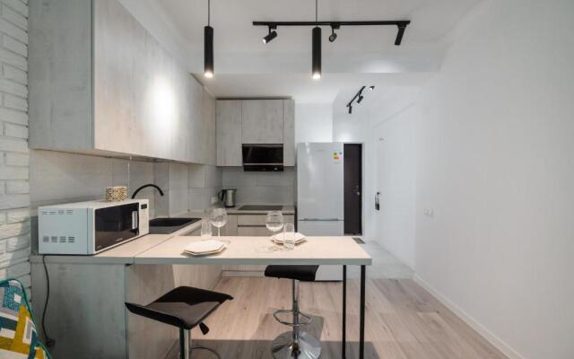 super cozy studio near the lake