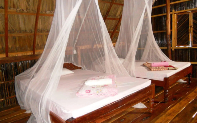 Island Palace Bungalows Resort