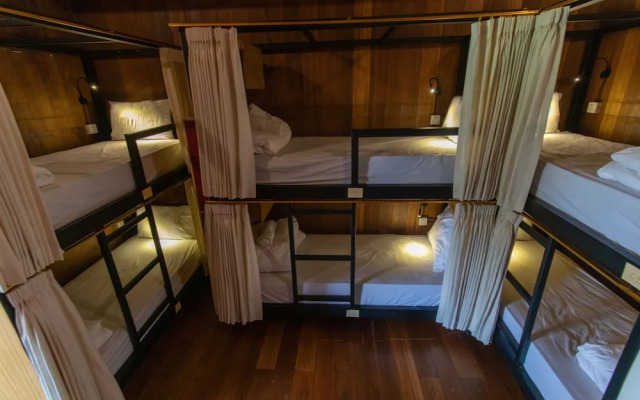Draper Startup House for Entrepreneurs - Hostel