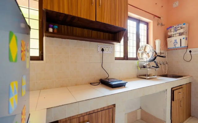 OYO 13153 Home Valley View 1BHK Mussoorie Bypass