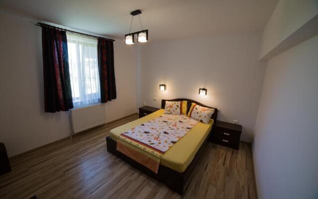 Agropensiunea Cetatuia