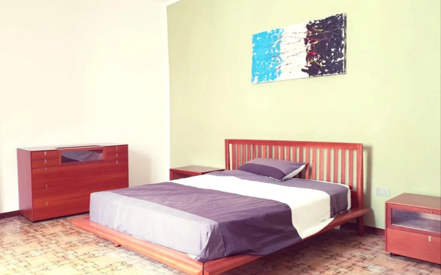 Apartment With 3 Bedrooms in Solarussa Near the Beach