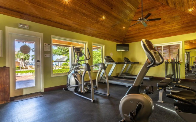 Manchebo Beach Resort and Spa