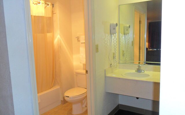 Luxury Inn and Suites