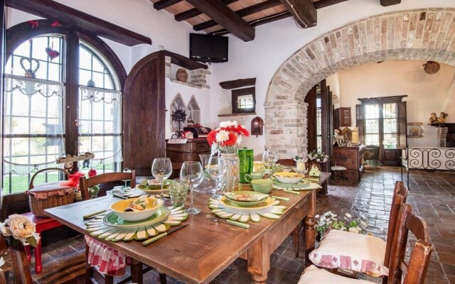 Rose Tower 6 2 in Rome