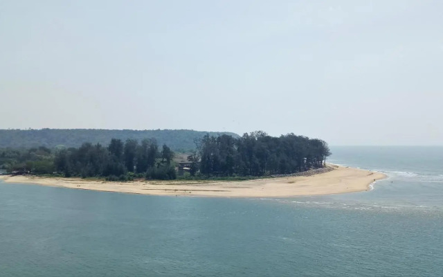 Hotel Hill Rock Goa
