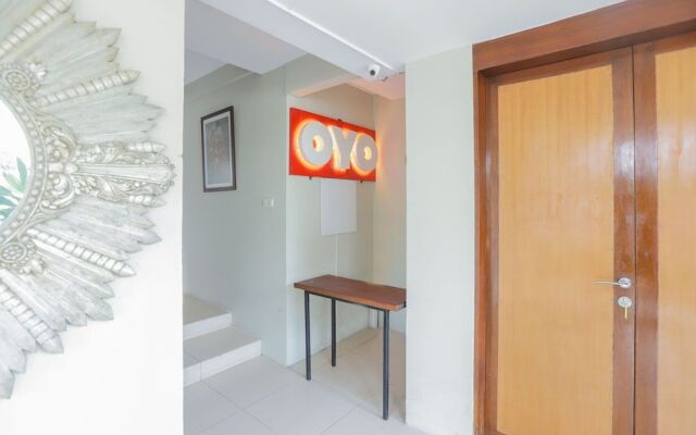OYO 651 Casamora Cilandak Syariah