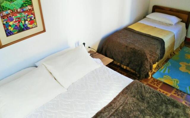 Hotel Kantarrana Urbana Jardin