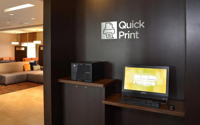 Courtyard by Marriott Youngstown Canfield