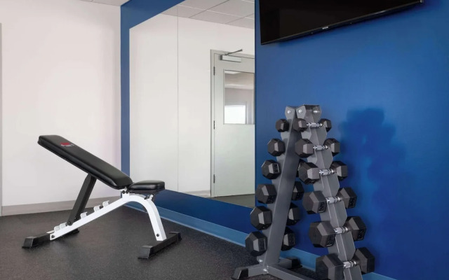 Microtel by Wyndham Lachute