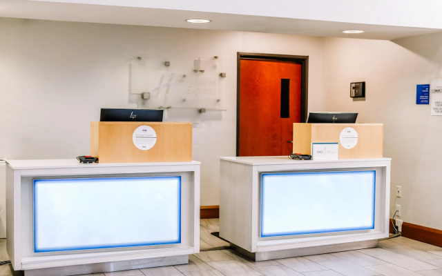 Best Western Charlottesville Airport Inn & Suites