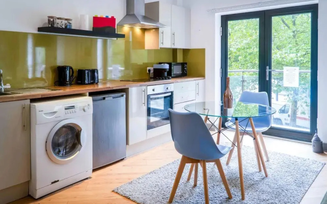 Princess Lofts 1 - 1 Bedroom Studio - Swansea
