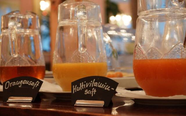 Hotel Postbauer Heng