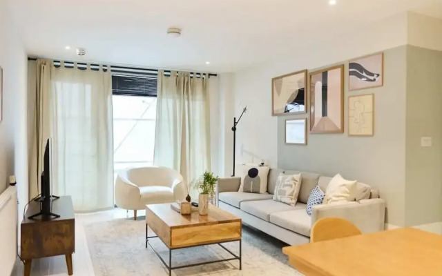 The River Lea Escape - Charming & Bright 2bdr Flat
