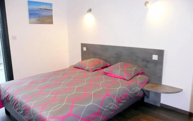 Holiday Home With sea Views, St. Nic