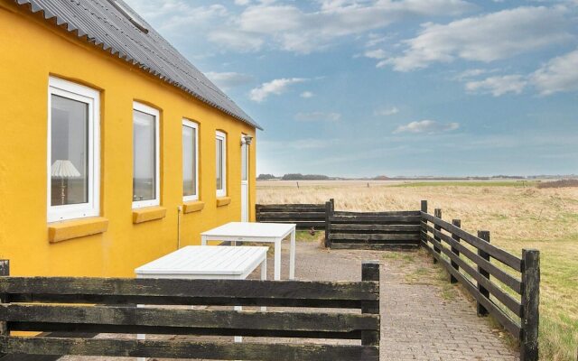 6 Person Holiday Home in Harboore-by Traum