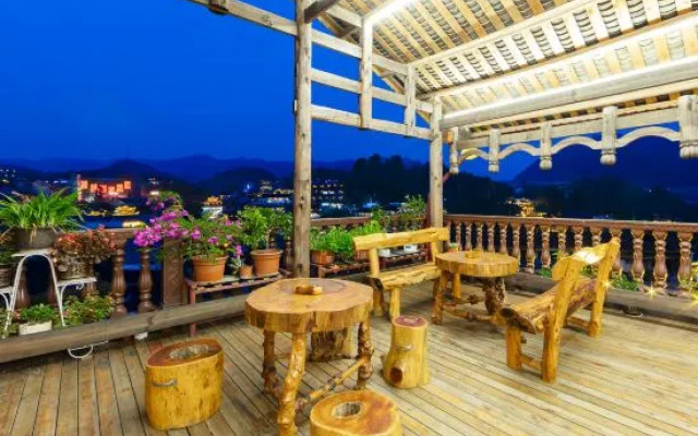 Furong Town Hanxiangju Homestay (Furong Town Dapubu)