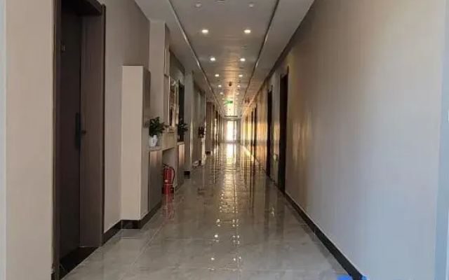 Yitian Hotel
