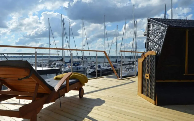 Houseboat Hecht in Egernsund at the Marina Minde