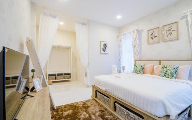 Marwin Pool Villa 8