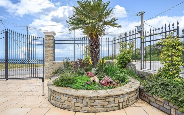Stunning Home in Agropoli With Wifi and 2 Bedrooms