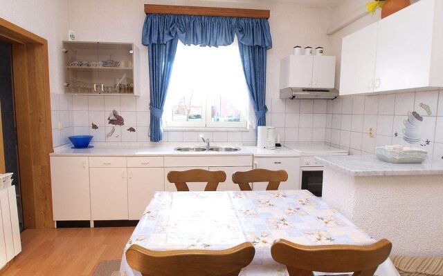 Olive Apartments