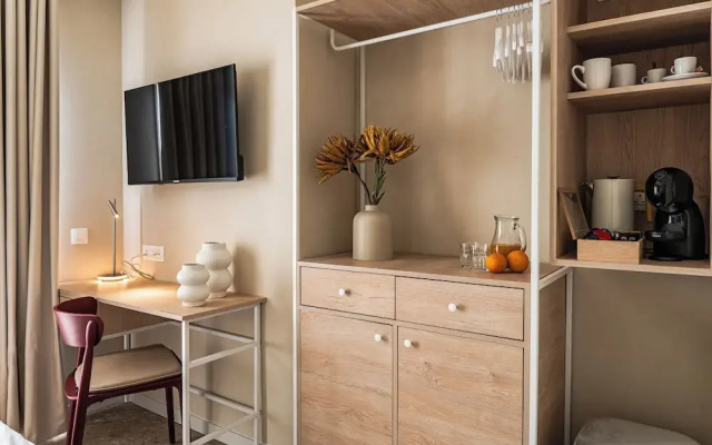Travi Boutique By Holi