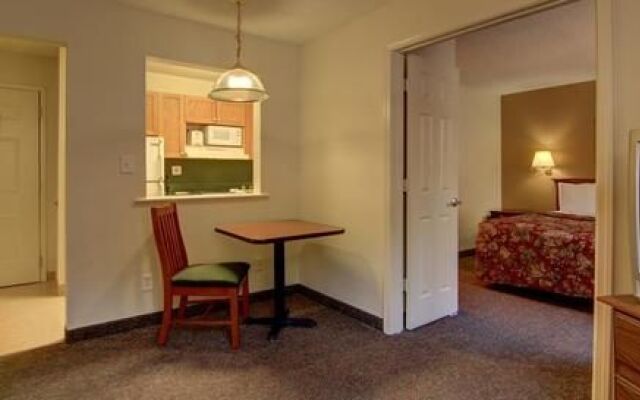 InTown Suites Extended Stay Atlanta GA - Marietta Town Center