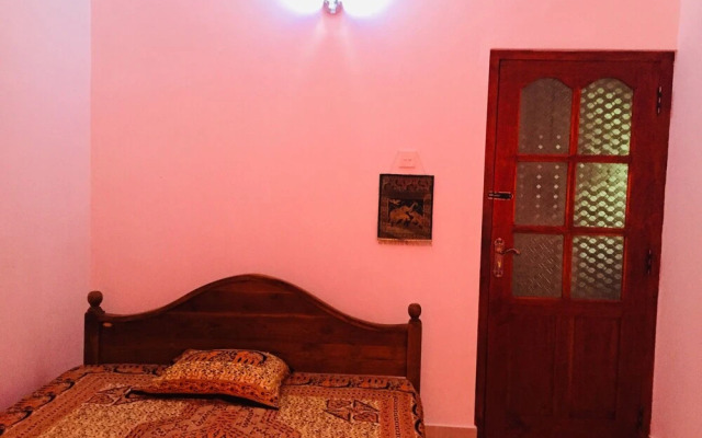 toropi homestay